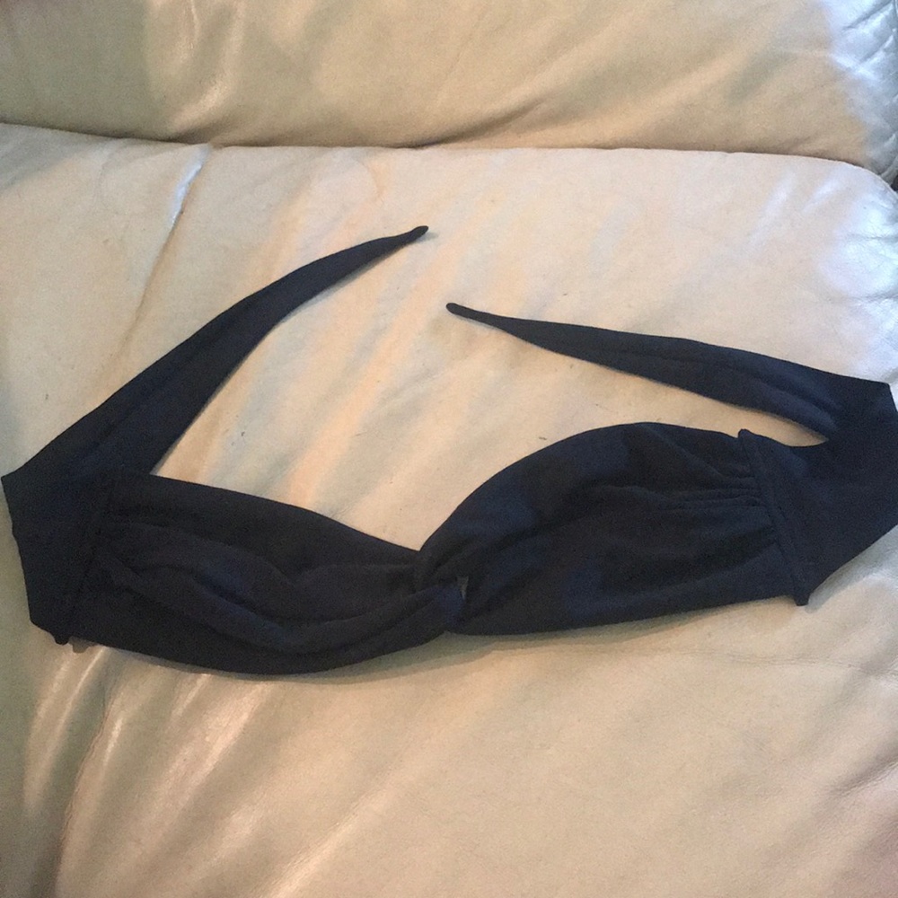 Strapless bikini top